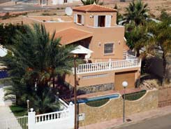 Large 4 bedroomed family villa for rent in san juan de los terreros, almeria, spain