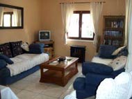 large 4 bedroomed villa to rent with spacious accommodation