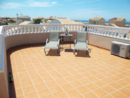 2 bedroom villa in quiet location within 25 minutes walking distance of beach/restaurants etc